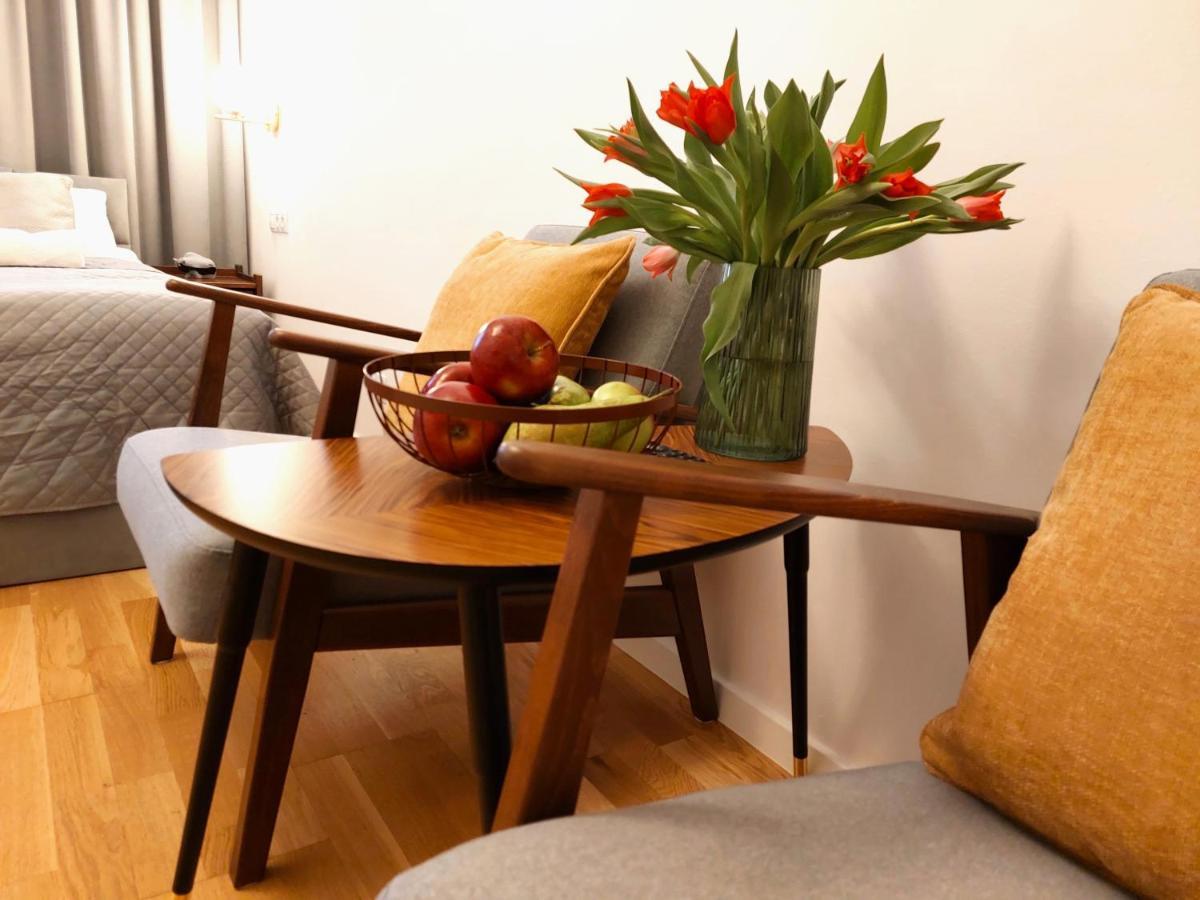 Unique Style Apartments Old Town - 25 Min From The Airport - By Homelike Krakow Exterior photo